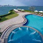 Dusit Thani 5* Pattaya