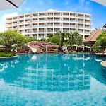โรงแรม โนวา แพล็ททินัม - SHA Extra Plus