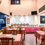 โรงแรม Sawasdee Sunshine