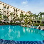Romeo Palace โรงแรม Pattaya