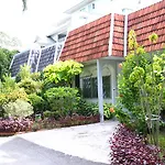 Hotel Twin Palms Pattaya, Sha Extra Certified 3*