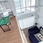 The Inn10 Pool Pattaya, Entire 9 Bedroom 22 Guests, Private Pool, 5 Parking Lots วิลล่า *