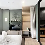 Edge By J&p