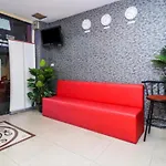 Lucky Inn Suites