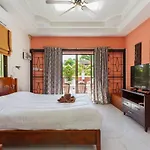 วิลล่า Madee - House Walking Street 6 Bedrooms Pattaya