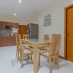 วิลล่า 6-3br Huge Pool, Bbq, 300m-beach, 8 Mins To Walking Street Pattaya