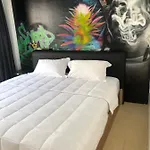 Bonkers Guest house 3*