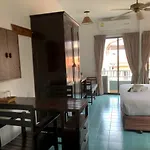 Sutus Court 7