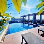 Hotel Honey 3*