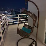 Hotel Vtsix At View Talay 6 4*