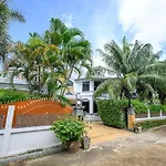Luxury Gg Pool Villa Pattaya
