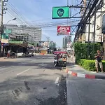 The Base Central Pattaya Condominium 420