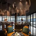 Edge Pattaya Seaview With Infinity Pool
