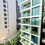 New 1-Bed At Aurora Cozy Beach