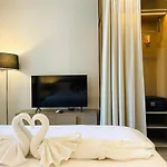 อพาร์ทเม้น Edge Vip Pattaya