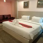 Romeo Palace โรงแรม