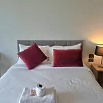 Apartment Edge Near Walking Street