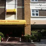 Hong Residence