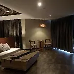 Tsix5 Quarter 5* Pattaya