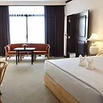 Ambassador Jomtien Ocean Wing - Sha Hotel 4*