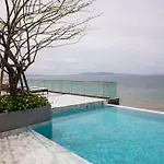 U Jomtien Hotel *
