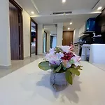 Apartment Grand Avenue