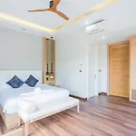 Villa Hollywood Luxury Poolvilla Walking Street 4 Bedrooms