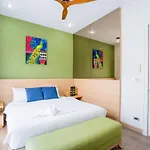 Villa Hollywood Luxury Poolvilla Walking Street 4 Bedrooms Pattaya