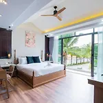 Hollywood Luxury Poolvilla Walking Street 4 Bedrooms
