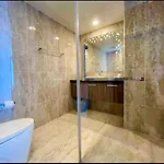 Large Deluxe Grand Avenue อพาร์ทเม้น Pattaya