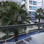 Grand Avenue Condo By Nan