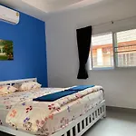 Walking St 1Km South Pattaya 5Br Modern Villa
