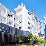 海景2居室芭堤雅市区the Base网红无边泳池紧邻中央商场