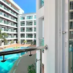 Hotel Dragon , Pattaya Jomtien Beach