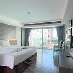 Dragon , Pattaya Hotel
