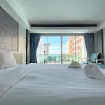 Dragon , Pattaya 3*