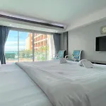 Dragon , Pattaya
