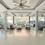 Hotel Dragon , Pattaya
