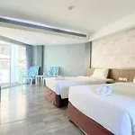 Hotel Dragon , Pattaya 3*