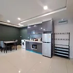 Arcadia Continental By Saowanee Apartment