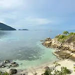 Mina View 2 *