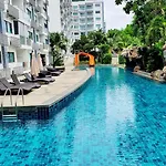 Club Royal Apartment *