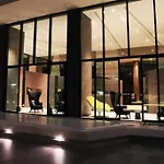 King+Queen 2Bd & View! @Base A +Free Netflix
