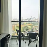 芭提雅市中心豪华公寓千禧大厦