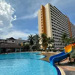 Mena美景公寓酒店 Pattaya