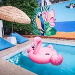 Palm Spring Villas 豪华四卧泳池别墅