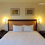 Naris Art Hotel