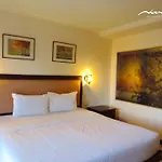 Naris Art Hotel 3*
