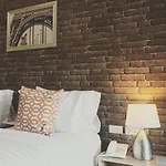 The Tamnan & Hotel