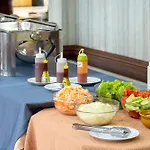 โรงแรมเวลคัม พลาซ่า